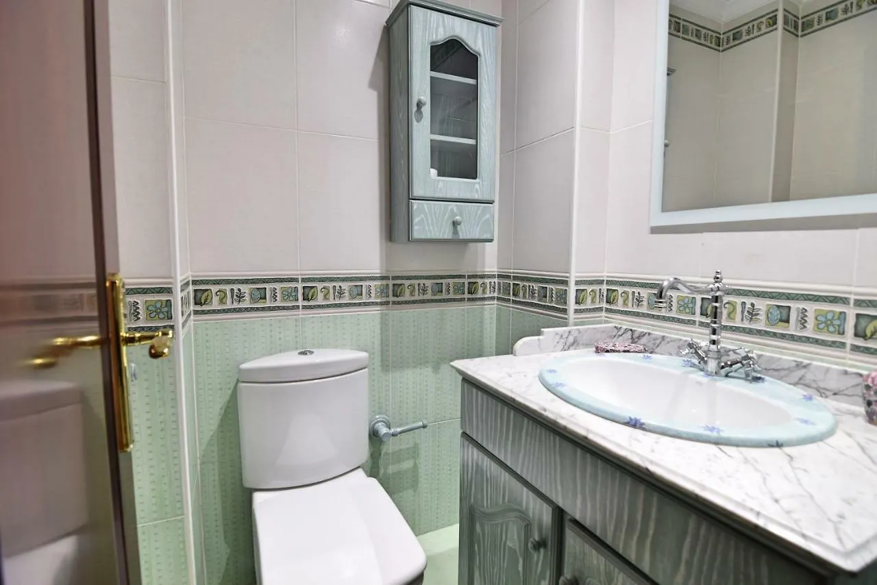 דירה מאלגה Apt Luxury Reding Solo Familias