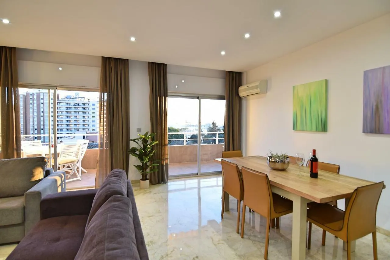 מאלגה Apt Luxury Reding Solo Familias ספרד